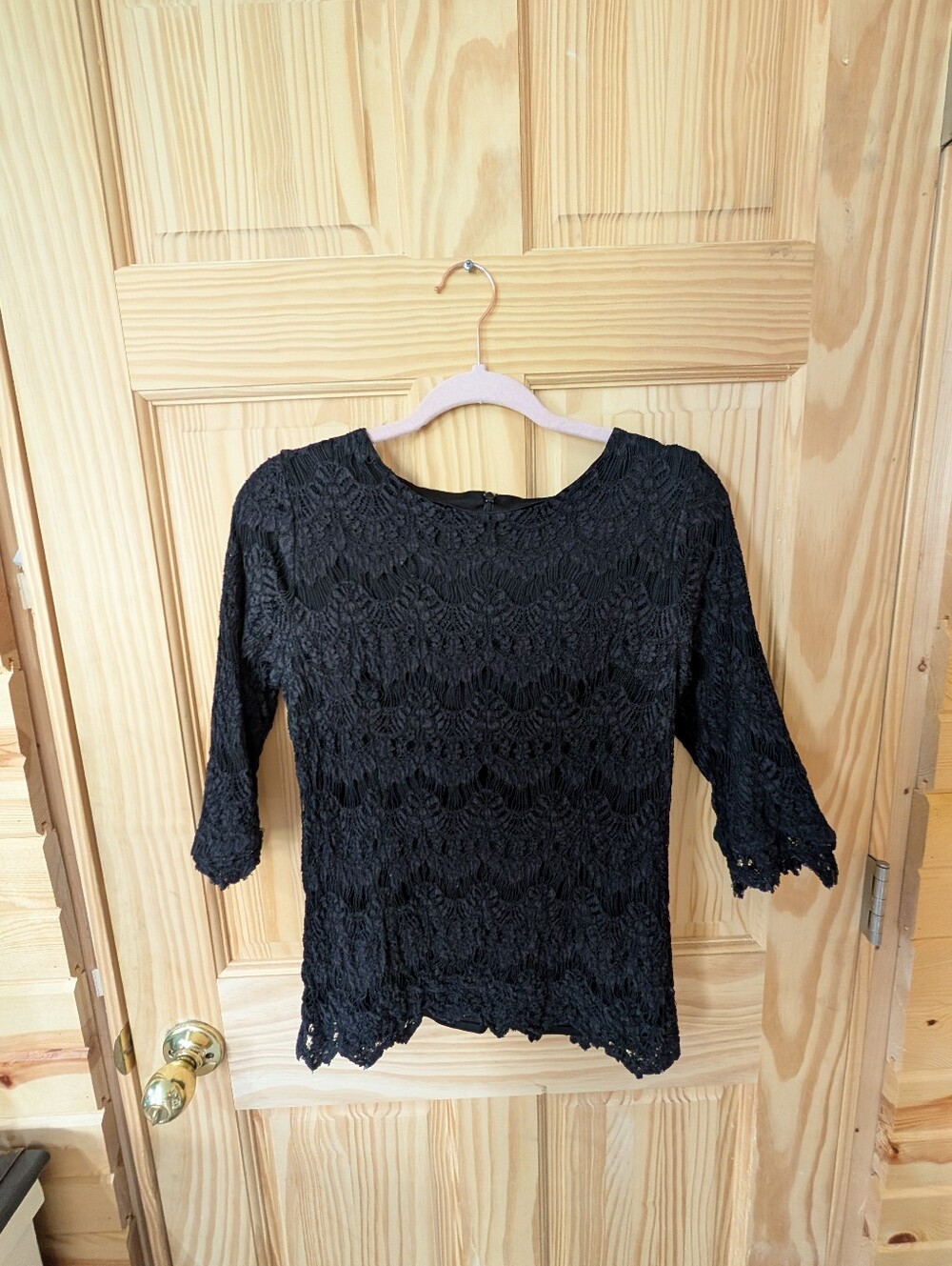 Women's Dainty Jewels Black Lace Three-Quarter Sleeve Top